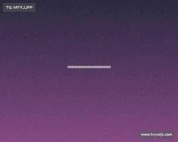 赫伊森在俱乐部门口停留十多分钟热心为小球迷签名引发热烈反响